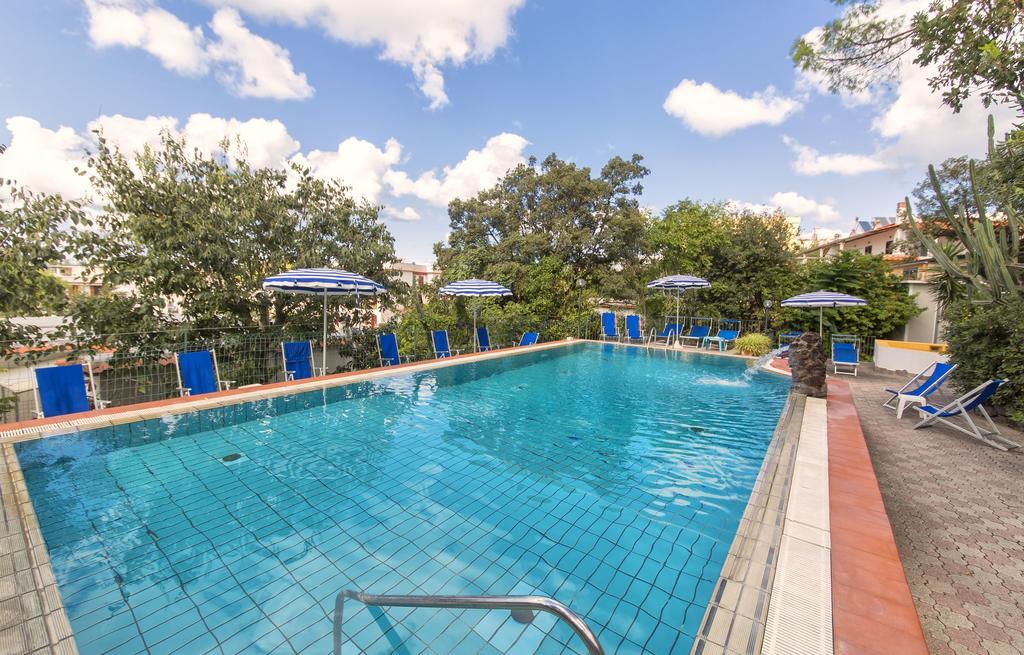 Hotel Vittoria 3*
