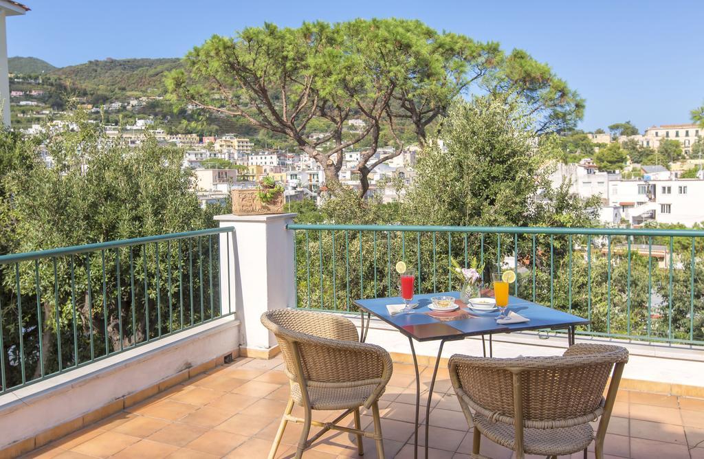 Vittoria Ischia