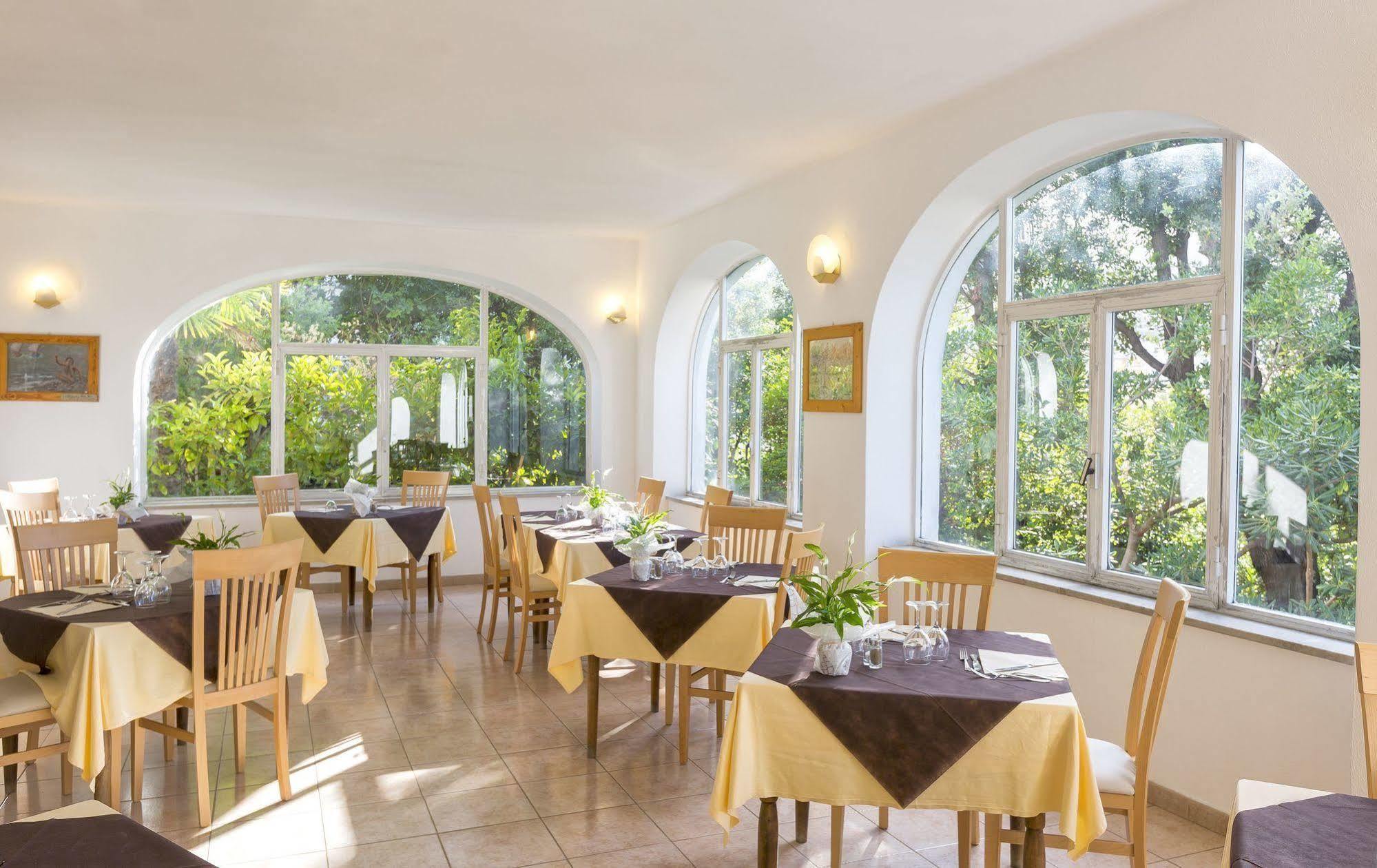 Hotel Vittoria 3*