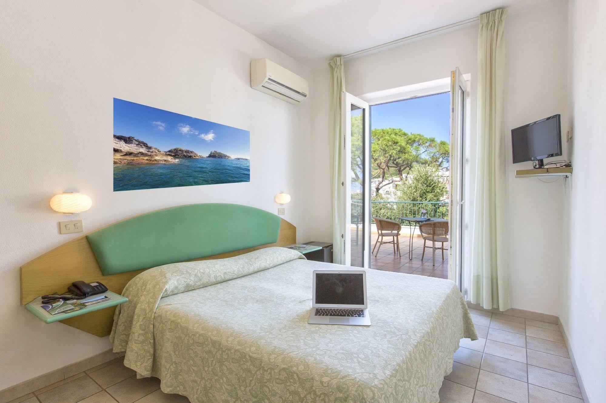 Hotel Vittoria 3*